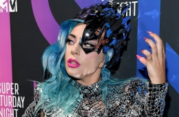 Lady Gaga comparte la portada de su próximo disco. Cusica Plus.