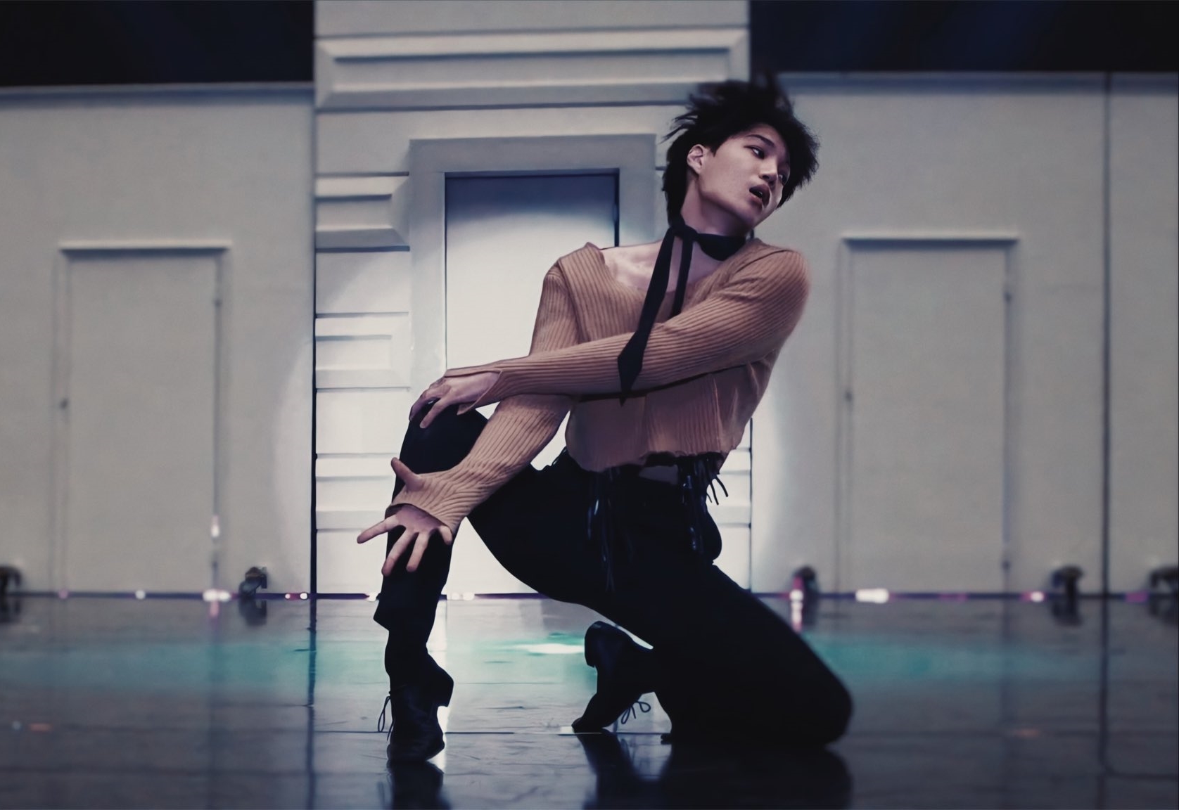 Kai de EXO impresiona con su baile en ‘ICU (Awakening)’