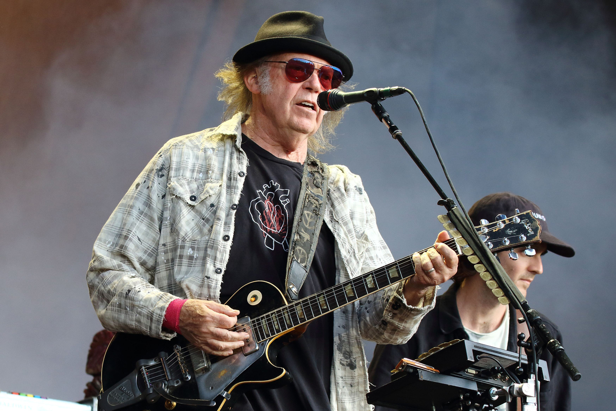 Neil Young comparte nueva versión de ‘Southern Man’