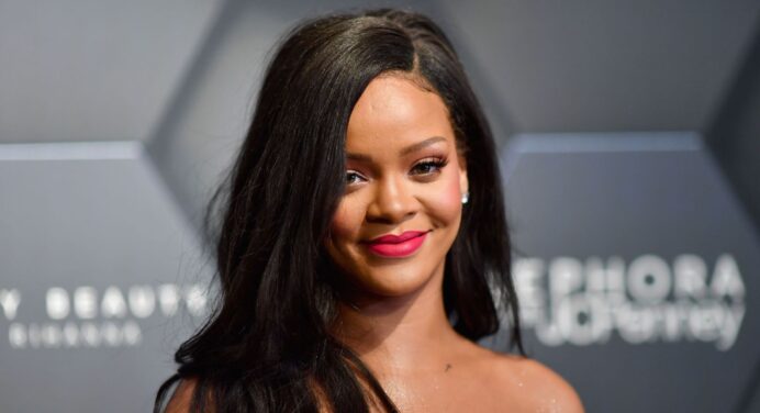 Rihanna confirma que ya tiene material musical listo