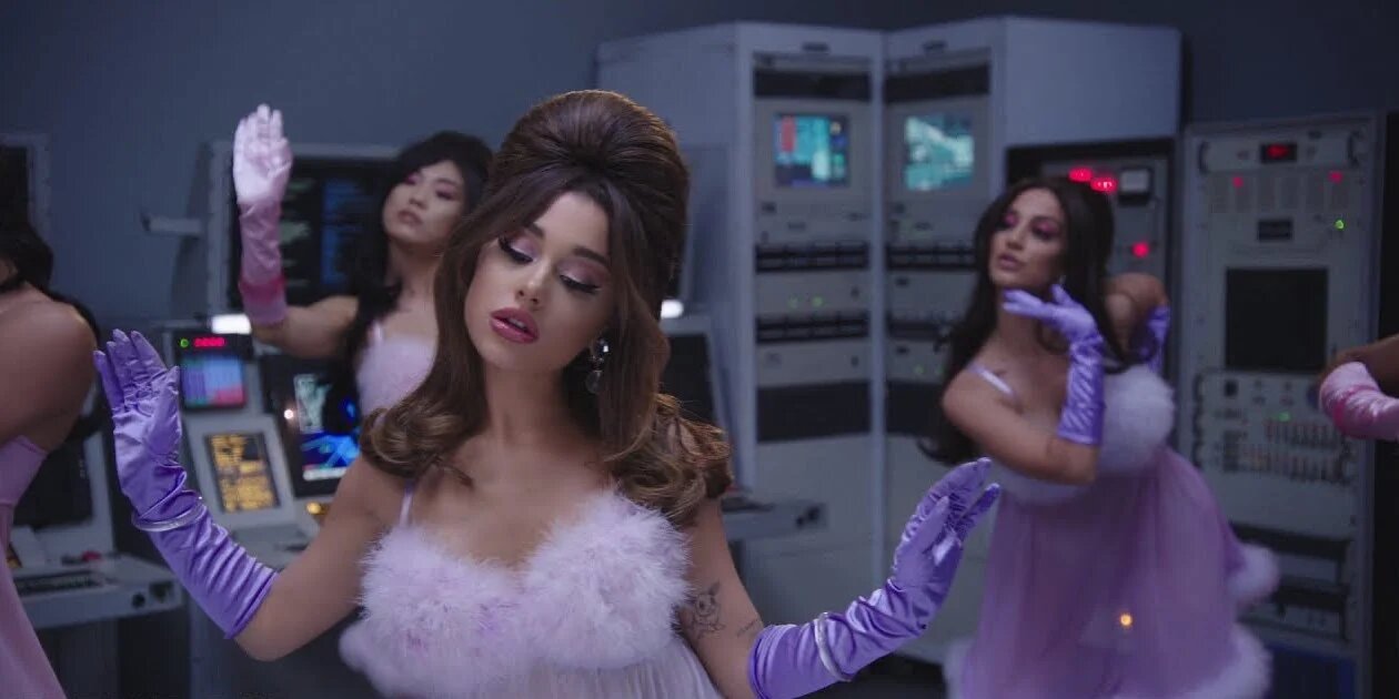 Ariana Grande revela el videoclip de ‘34+35’