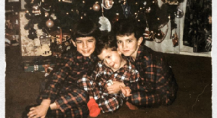 Los Jonas Brothers presentan ‘I Need You Christmas’