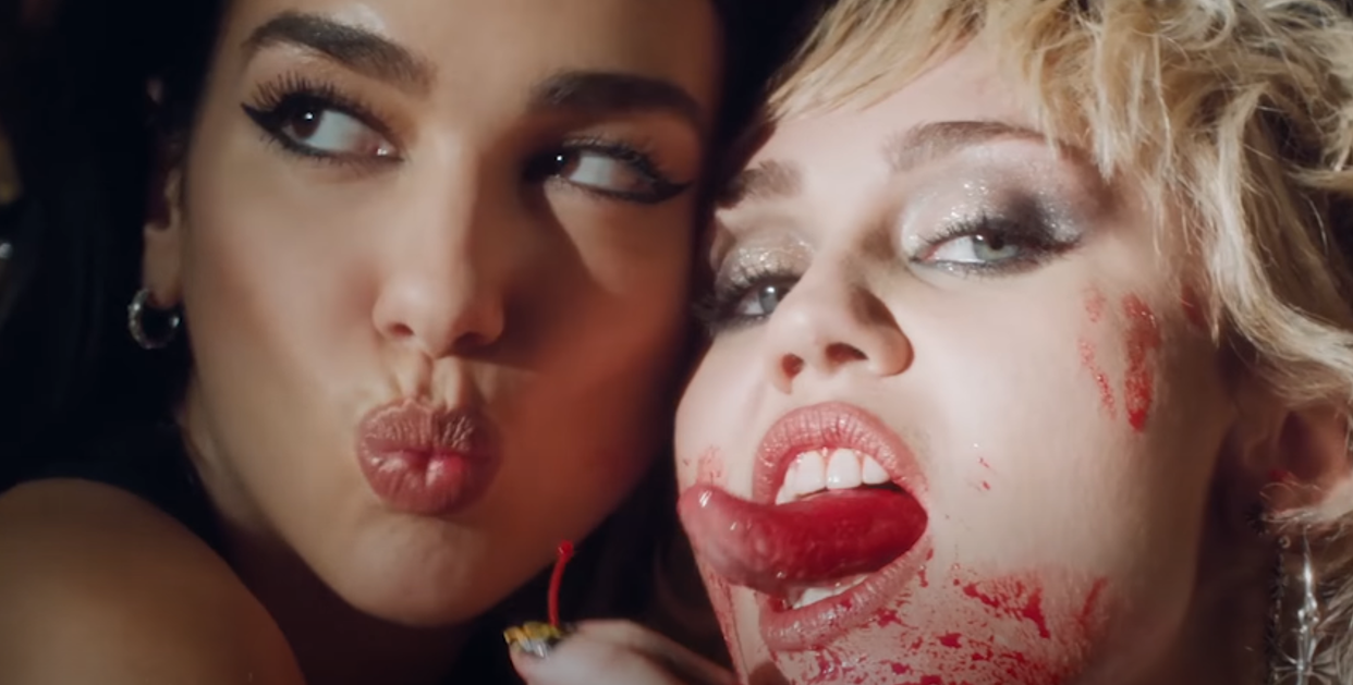 Miley Cyrus y Dua Lipa sacan el video teaser de su colaboración ‘Prisoner’