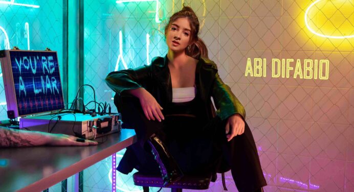 Abi Difabio estrena su tema ‘You’re a Liar’