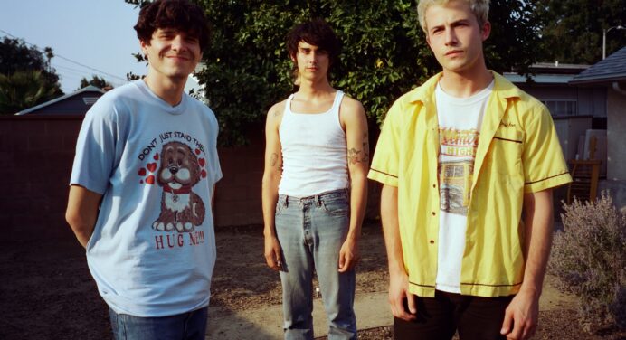 Wallows revela su nuevo sencillo ‘Quarterback’