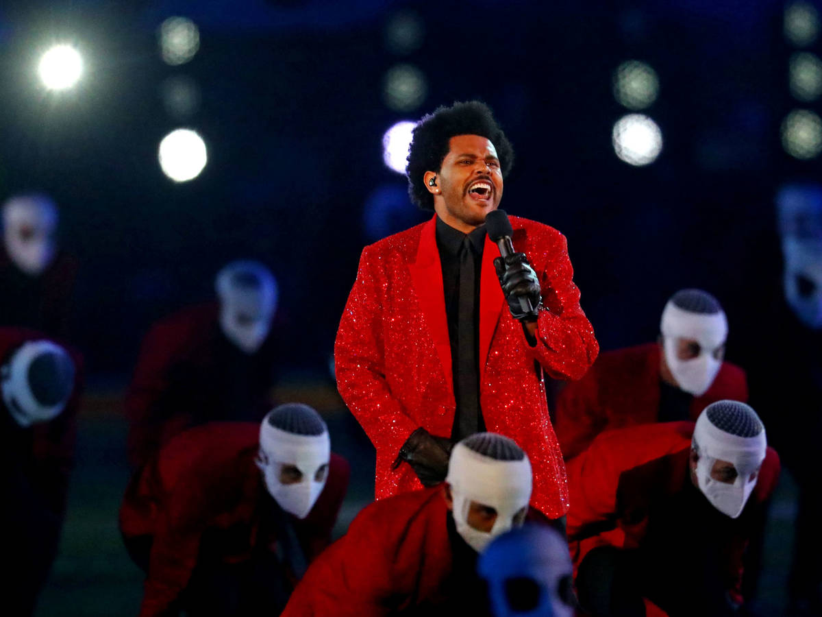 The Weeknd protagonizó el show de medio tiempo del Super Bowl