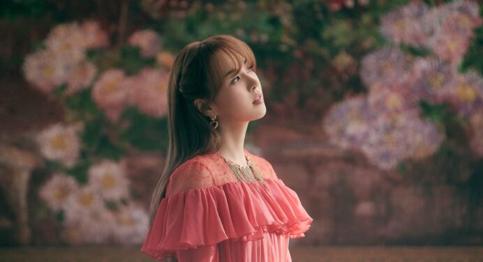 Wendy debuta como solista con ‘Like Water’