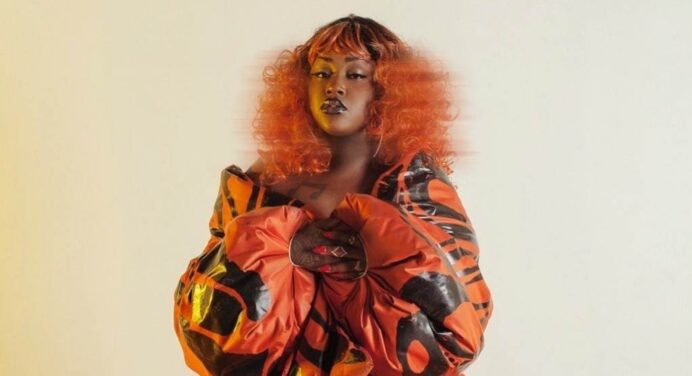 CupcakKe comparte nuevo tema titulado ‘Moonwalk’