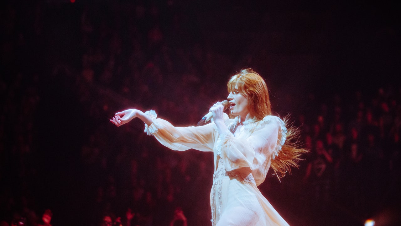 ‘Call Me Cruella’: Lo nuevo de Florence + The Machine