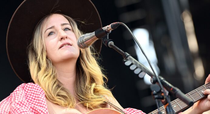 Margo Price estrena su nuevo sencillo ‘Long Live The King’