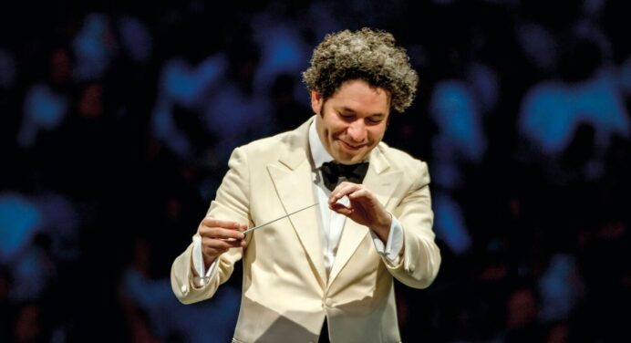 Gustavo Dudamel se presentará en el Hollywood Bowl