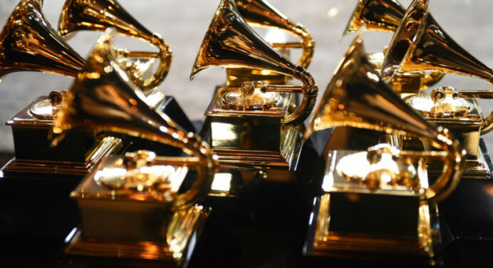 Los Grammy Awards eliminan las nominaciones por ‘comité secreto’ y agregan nuevas categorías.