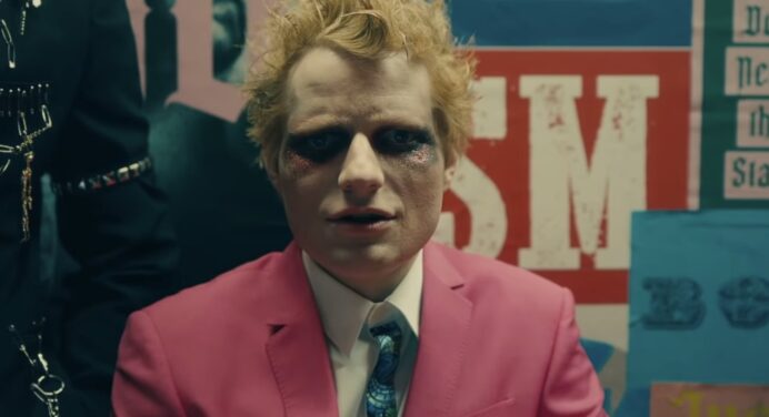 Ed Sheeran regresa como vampiro en su nuevo single ‘Bad Habits’