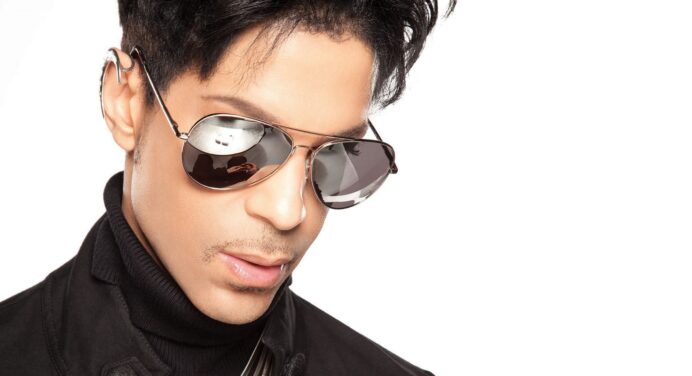 Escucha ‘Hot Summer’ de Prince