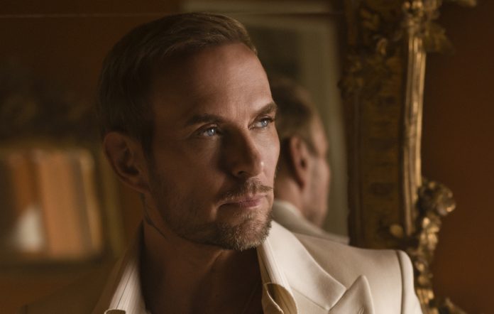 Matt Goss comparte el tema ‘Somewhere To Fall’