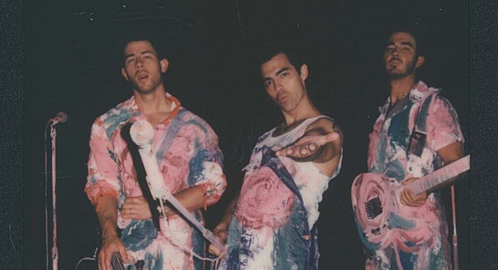 Los Jonas Brothers comparten su nuevo tema: ‘Who’s In Your Head’