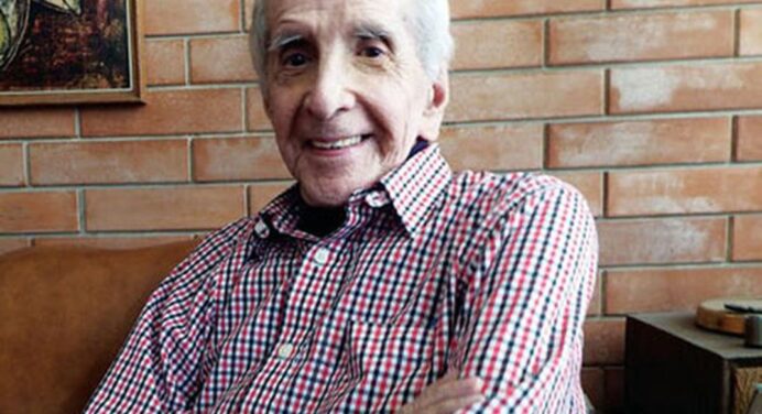 Fallece el locutor Porfirio Torres, voz de ‘Nuestro Insólito Universo’