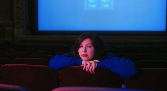 Lucy Dacus estrena su nueva canción ‘Thumbs Again’