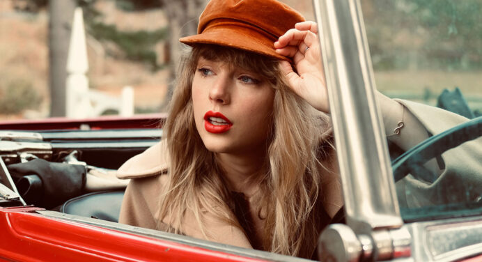 Taylor Swift comparte ‘Christmas Tree Farm (Old Timey Version)’