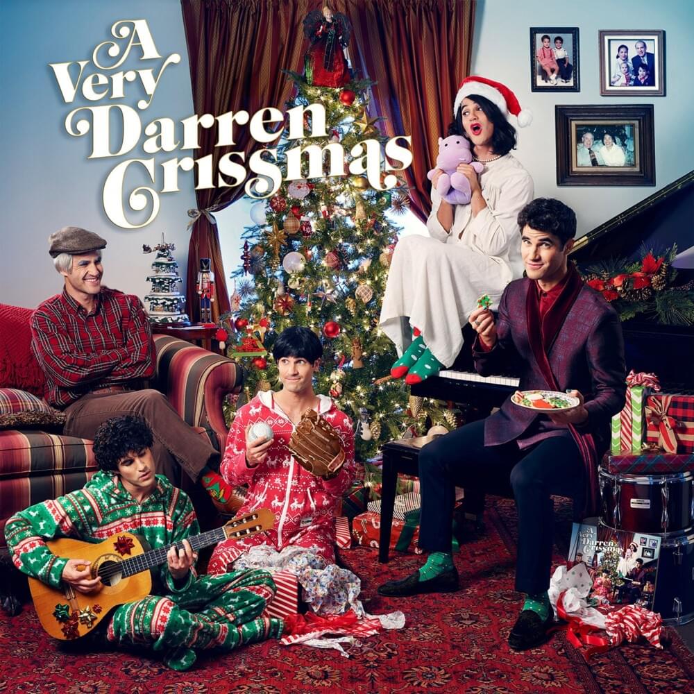 Darren Criss compartió el video de ‘Drunk On Christmas’ junto a Lainey Wilson