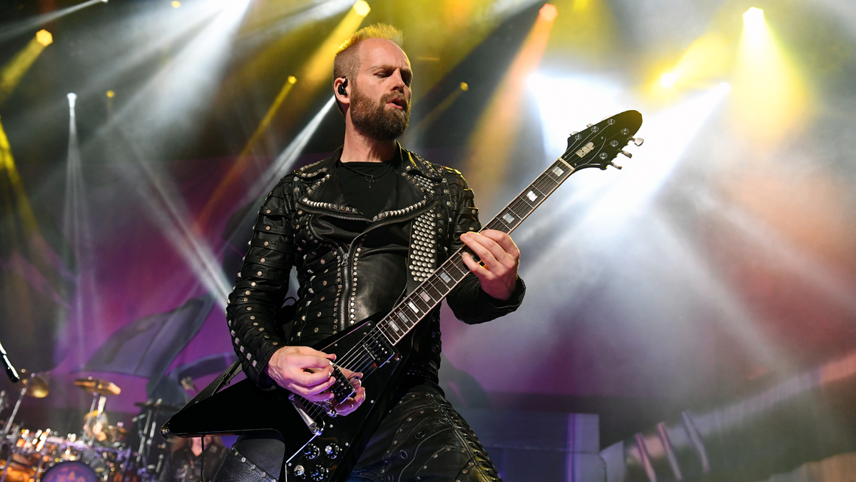 Judas Priest anuncia la salida del guitarrista Andy Sneap