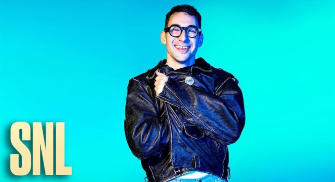 Jack Antonoff interpretó ‘How Dare You Want More’ con su padre en Saturday Night Live