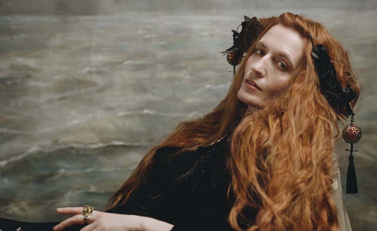 Florence + The Machine regresa el nuevo tema y videoclip de ‘King’
