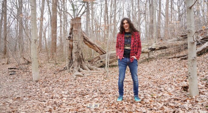 Escucha ‘Hey Like A Child’: Lo nuevo de Kurt Vile