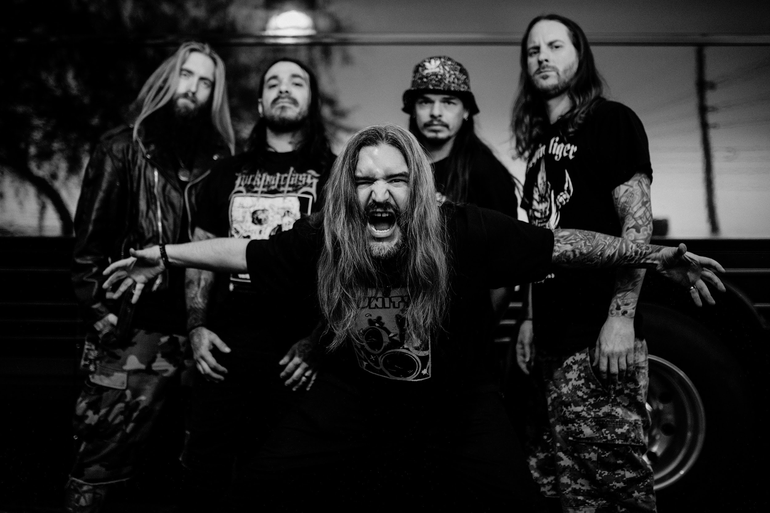 Suicide Silence estrenan 'Thinking In Tongues' | CusicaPlus