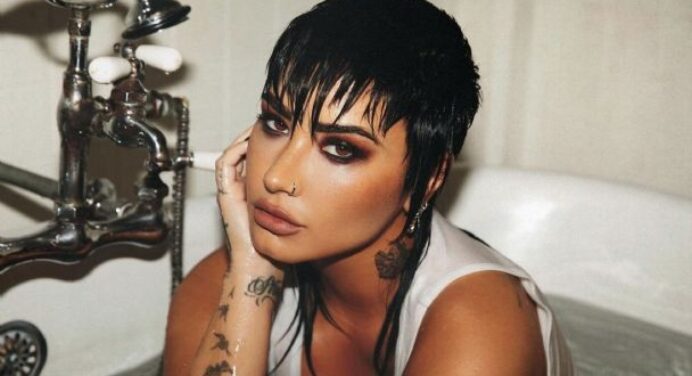 Demi Lovato sorprende con el trailer de su próximo álbum de rock: ‘HOLY FVCK’