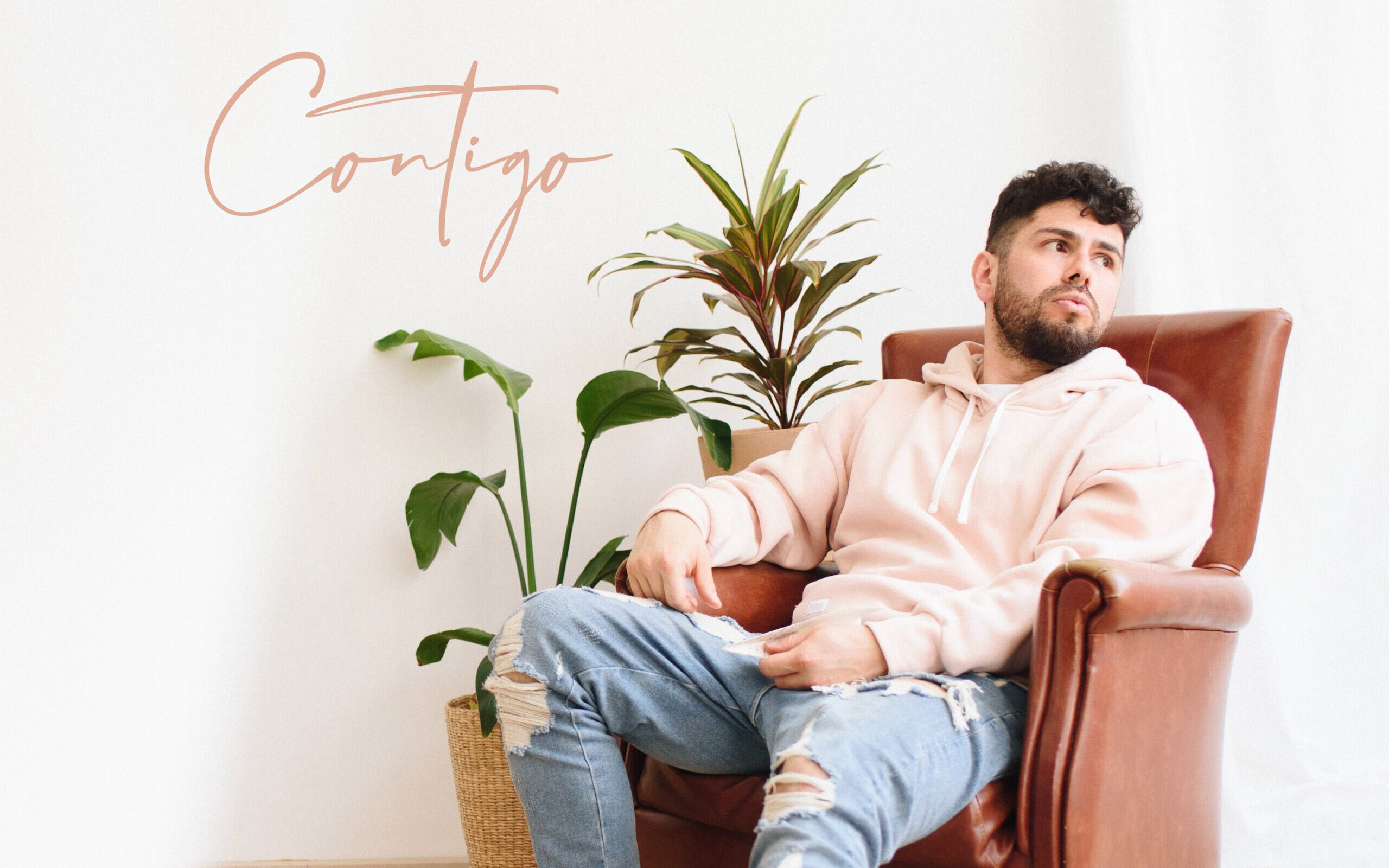 RØUH debuta con el single ‘Contigo’