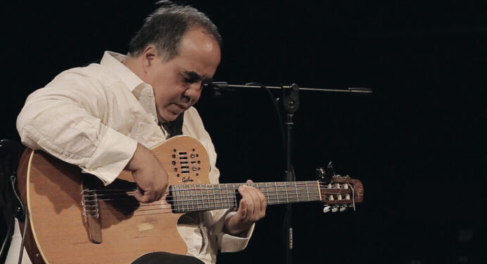 Fallece el guitarrista venezolano Aquiles Báez