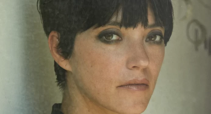 Escucha ‘Never Gonna Change’, el nuevo tema de Sharon Van Etten