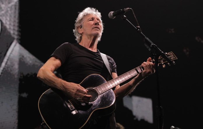 Roger Waters estrena versión 2022 de ‘Comfortably Numb’