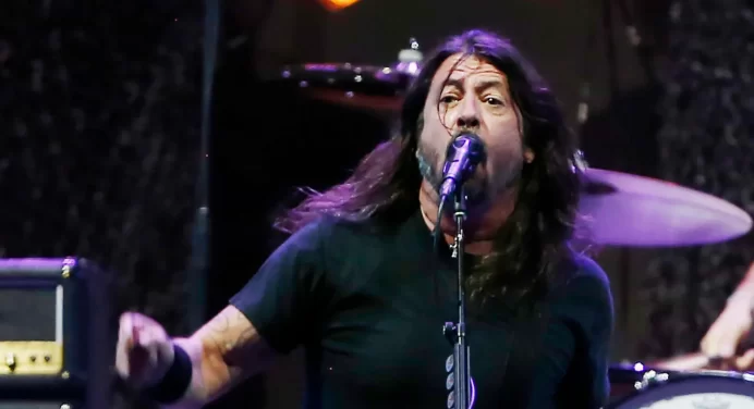 Escucha ‘Show Me How’, la nueva canción de Foo Fighters junto a la hija de Dave Grohl