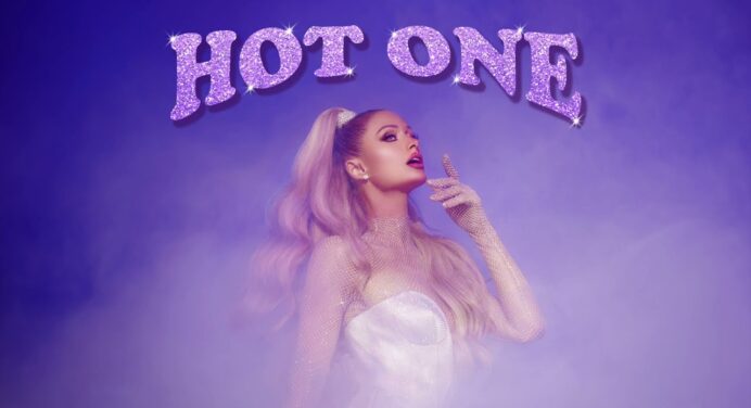Paris Hilton estrena su nuevo sencillo ‘Hot One’