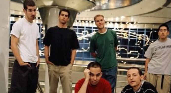 Linkin Park son demandados por su ex bajista Kyle Christner