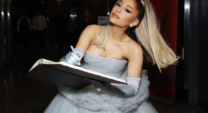 Ariana Grande anuncia la fecha de su próximo disco