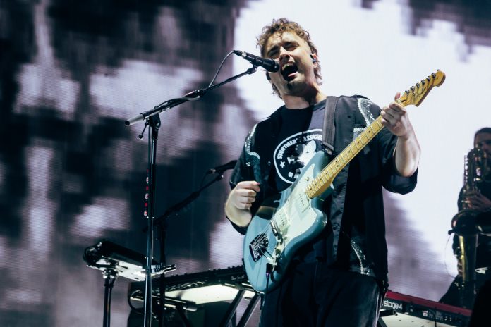 Sam Fender comparte su nuevo