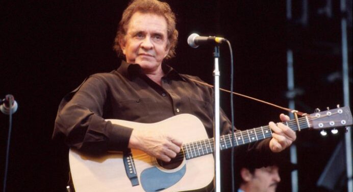 Saldrá álbum de canciones inéditas de Johnny Cash