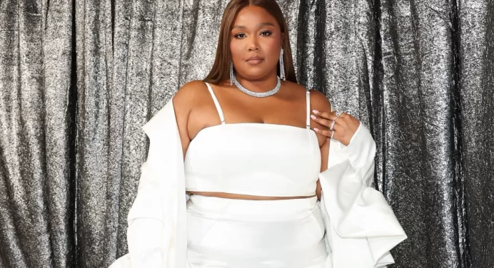 Lizzo comparte publicación anunciando su retiro