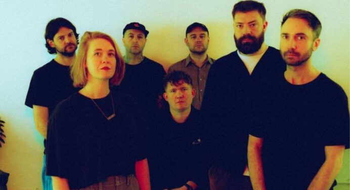 Los Campesinos! anuncia álbum y comparte adelanto