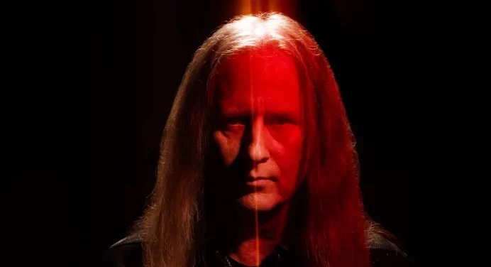 Jerry Cantrell anuncia álbum en solitario y lanza tema