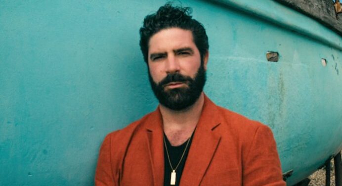 Yannis & The Yaw estrena ‘Rain Can’t Reach Us’