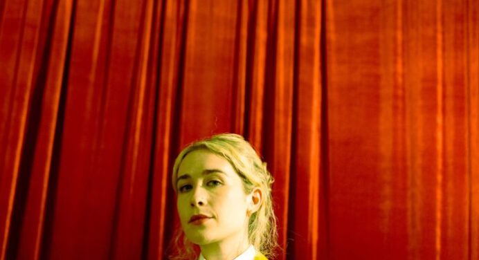 Blondshell regresa con su nuevo sencillo ‘What’s Fair’