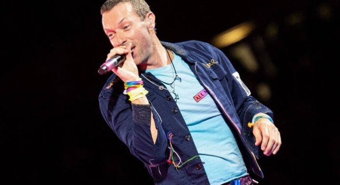 Coldplay estrena ‘We Pray’ con muchos invitados