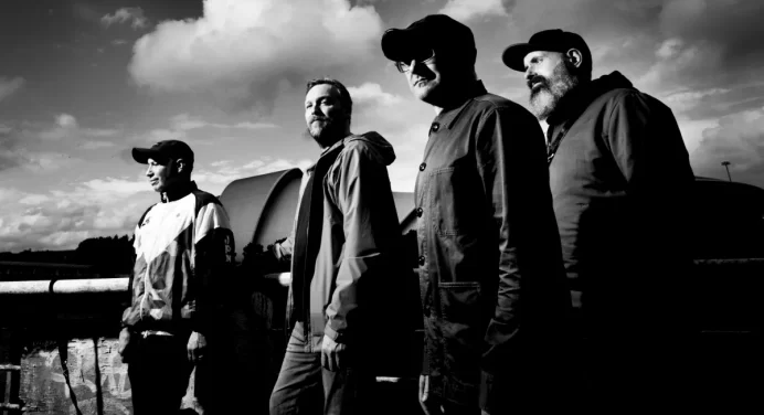 Mogwai comparte el tema ‘God Gets You Back’