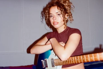 Nilüfer Yanya