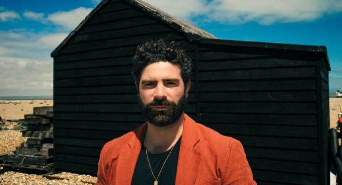 Yannis & The Yaw estrena videoclip de ‘Clementine’