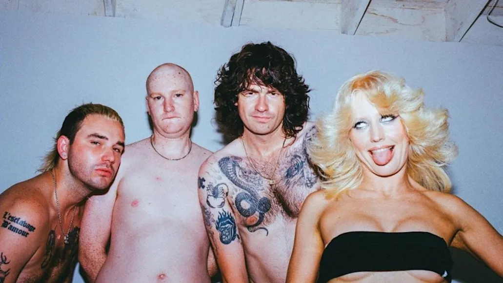 Amyl and The Sniffers